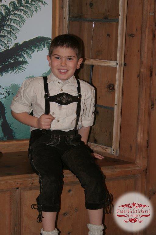 Klassische Kniebundlederhose