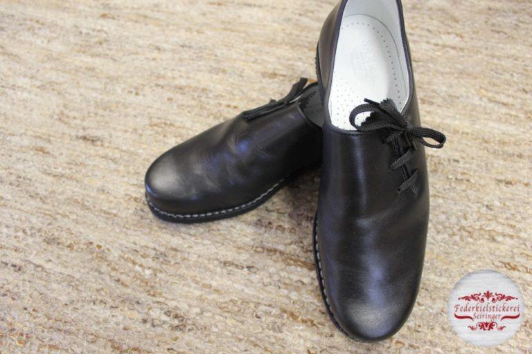 Haferlschuh mit Seitenschnürung
