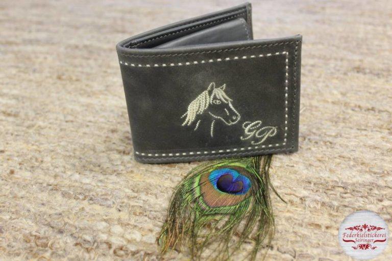 Graue Geldtasche mit Haflingerkopf