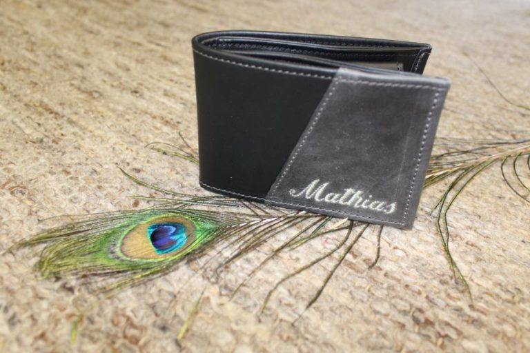 Zweifärbige Geldtasche