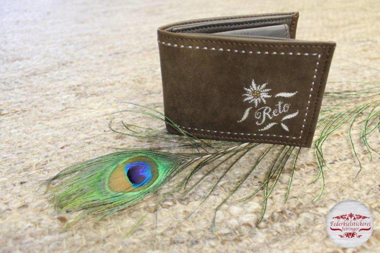 Braune Geldtasche mit Edelweiß